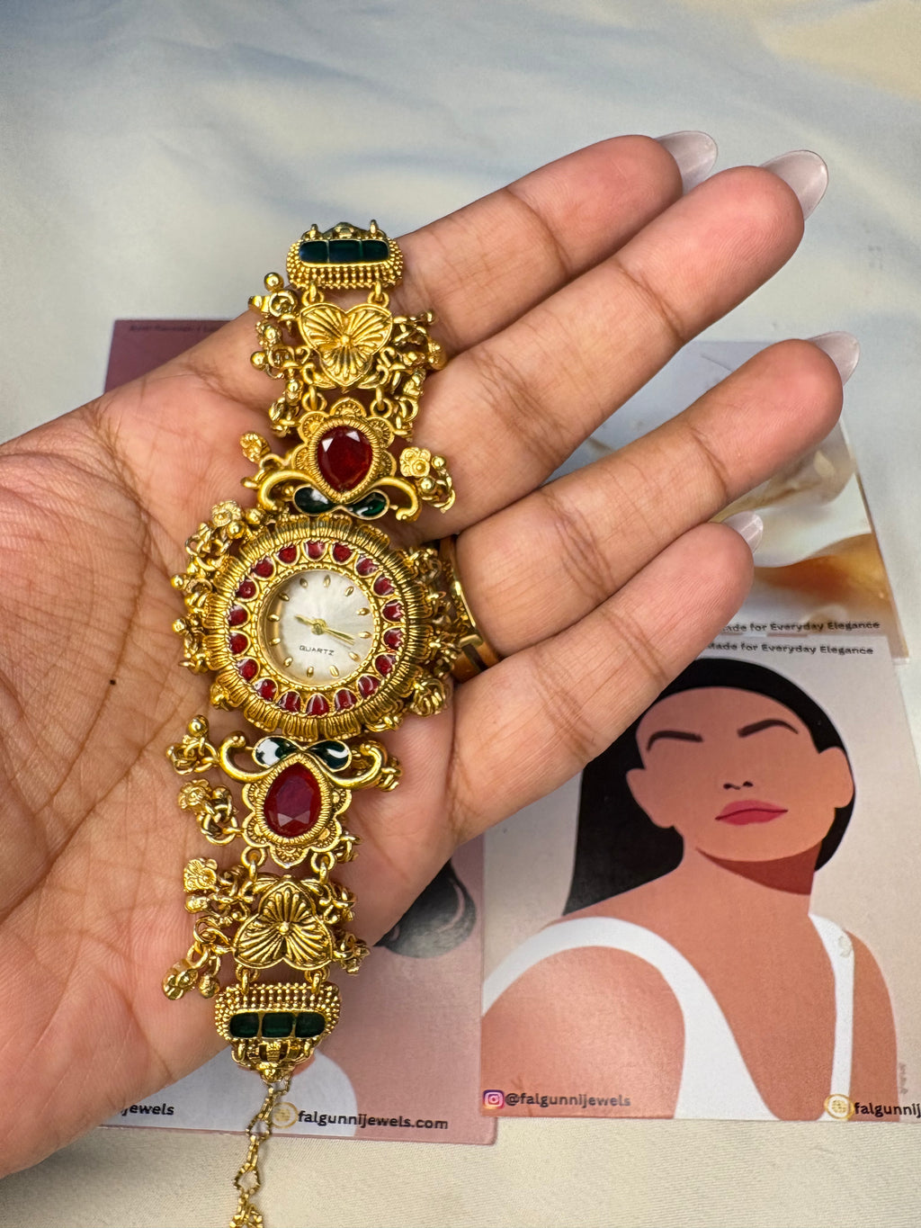 Sirene Heritage Watch for Women – Premium Statement Watch
