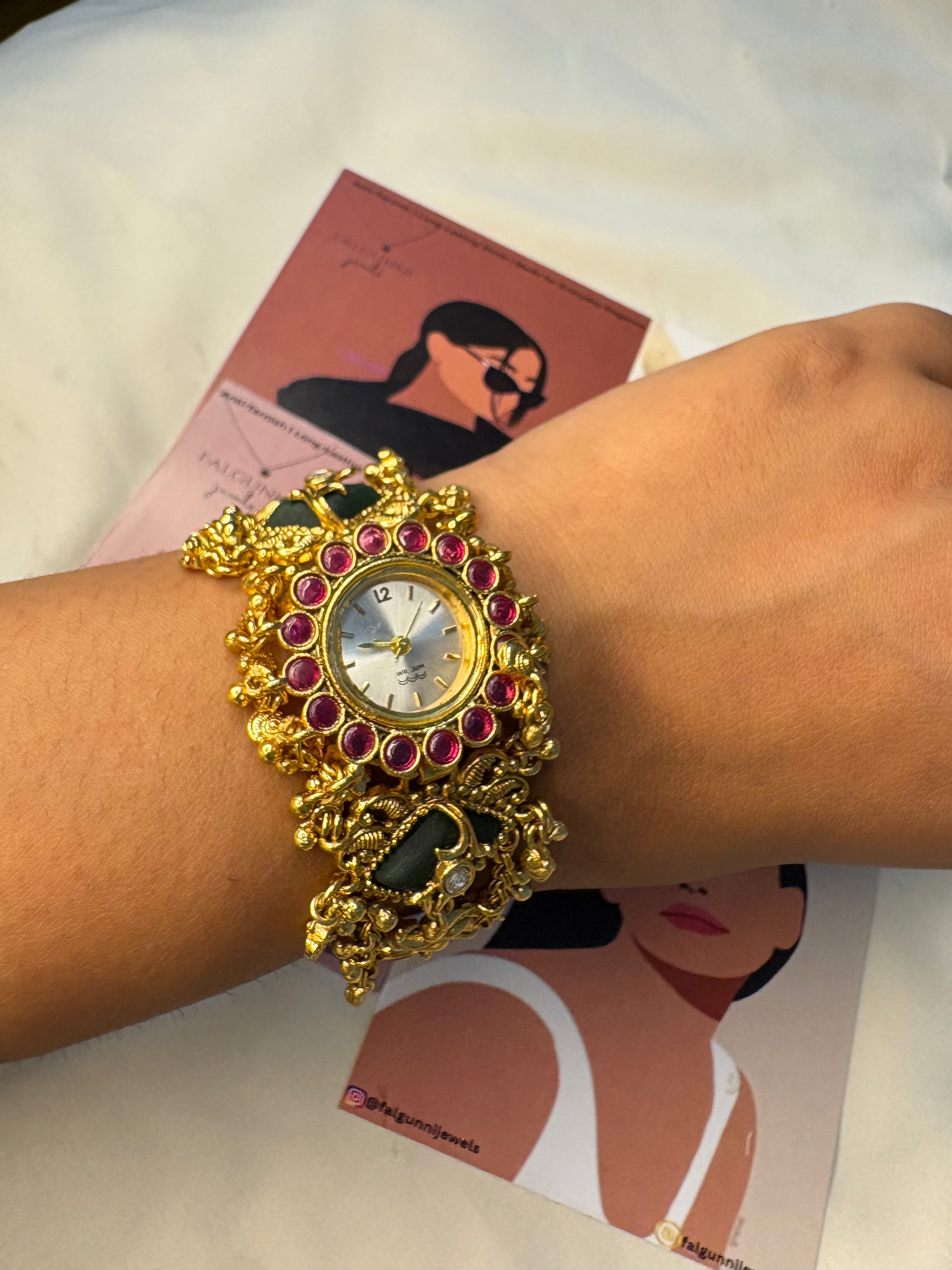 Lynera Heritage Watch for Women – Classic Elegant Watch