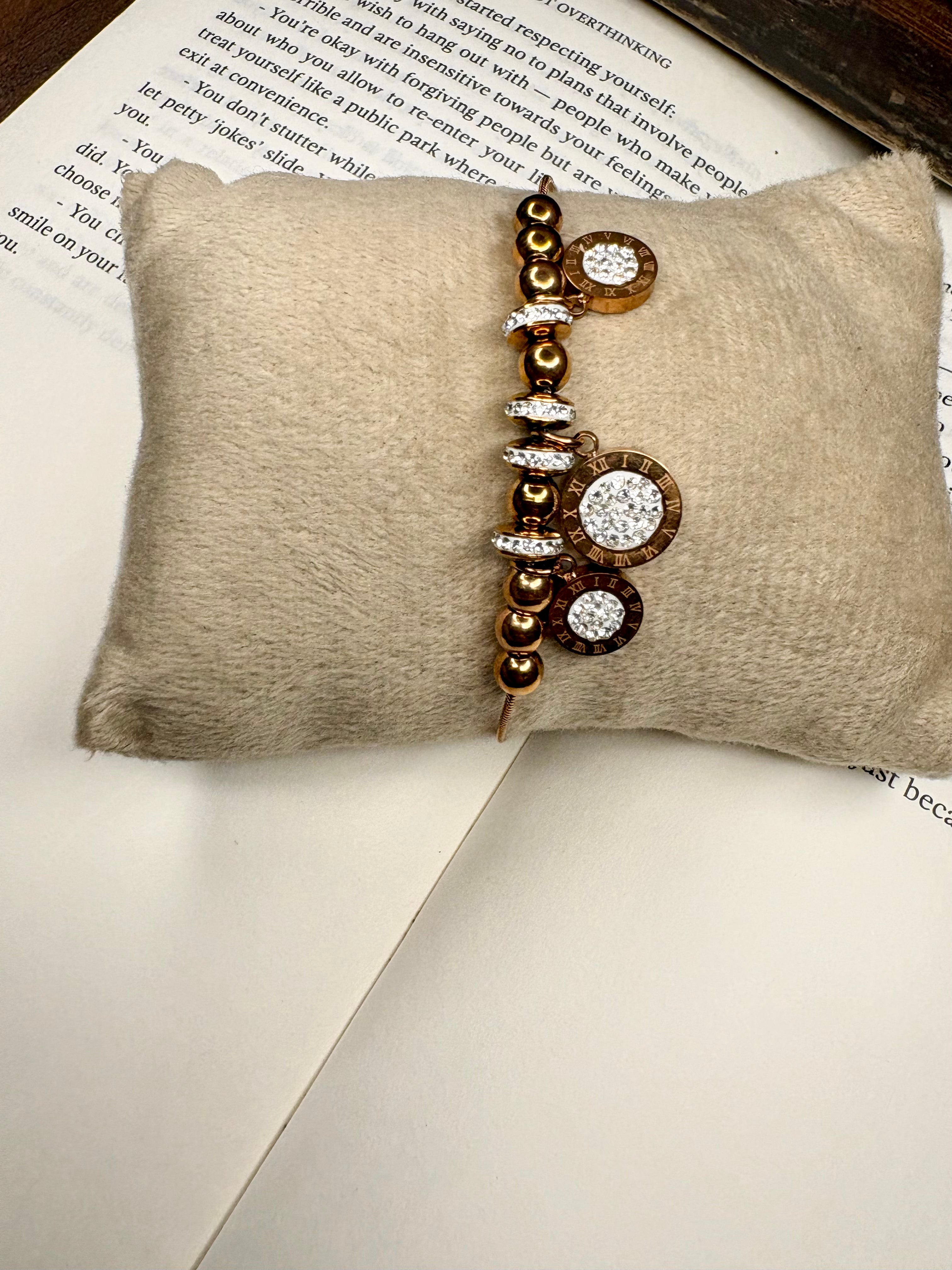 Geometric Rose Gold Bracelet – Modern Minimal Design