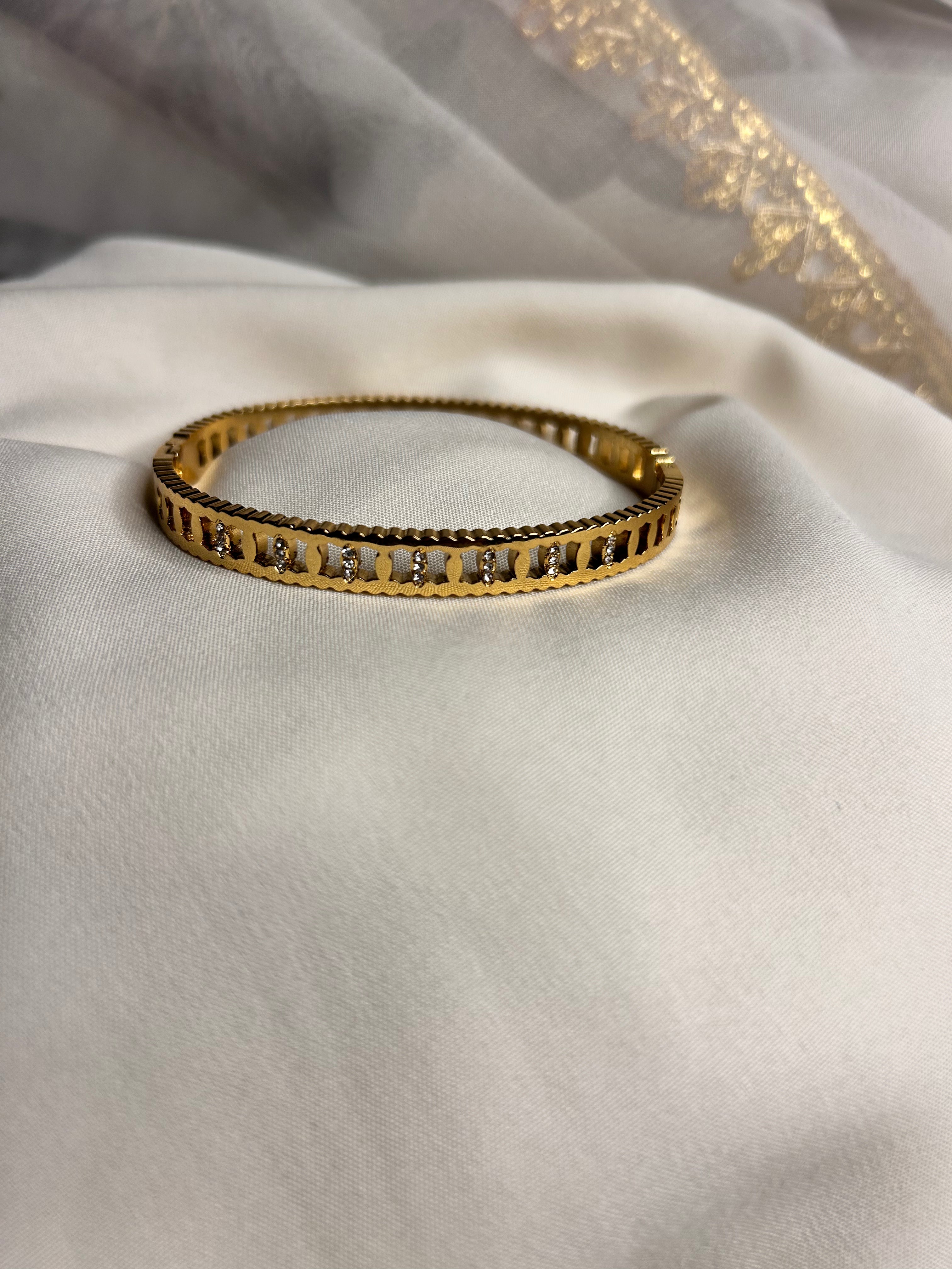 Elegant Studded Bracelet For Women