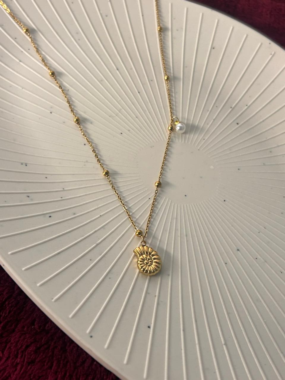 Sun Pendant Chain for Women | Gold Minimal Anti-Tarnish Necklace