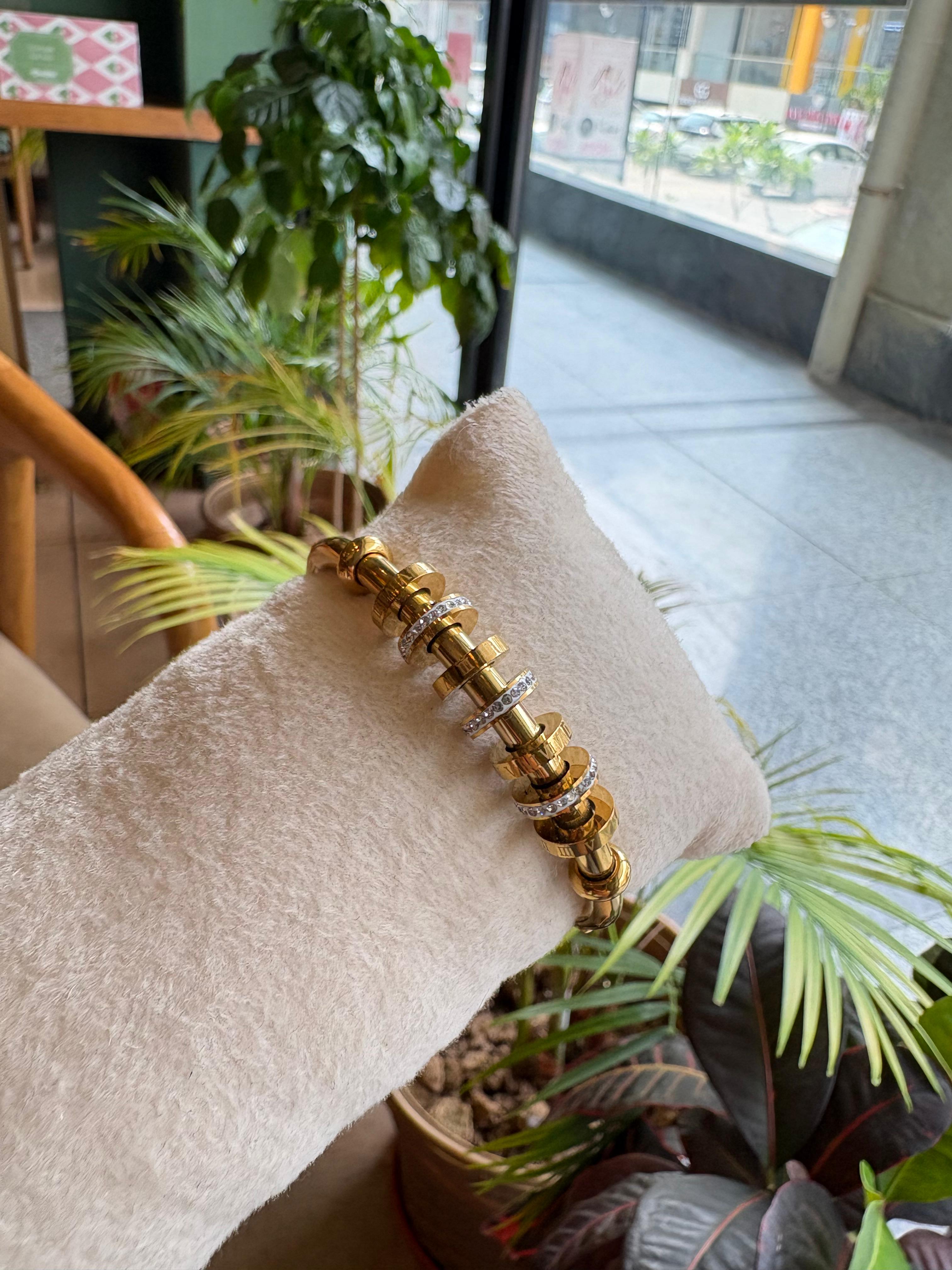 Luxury Minimal Jewellery Bracelet