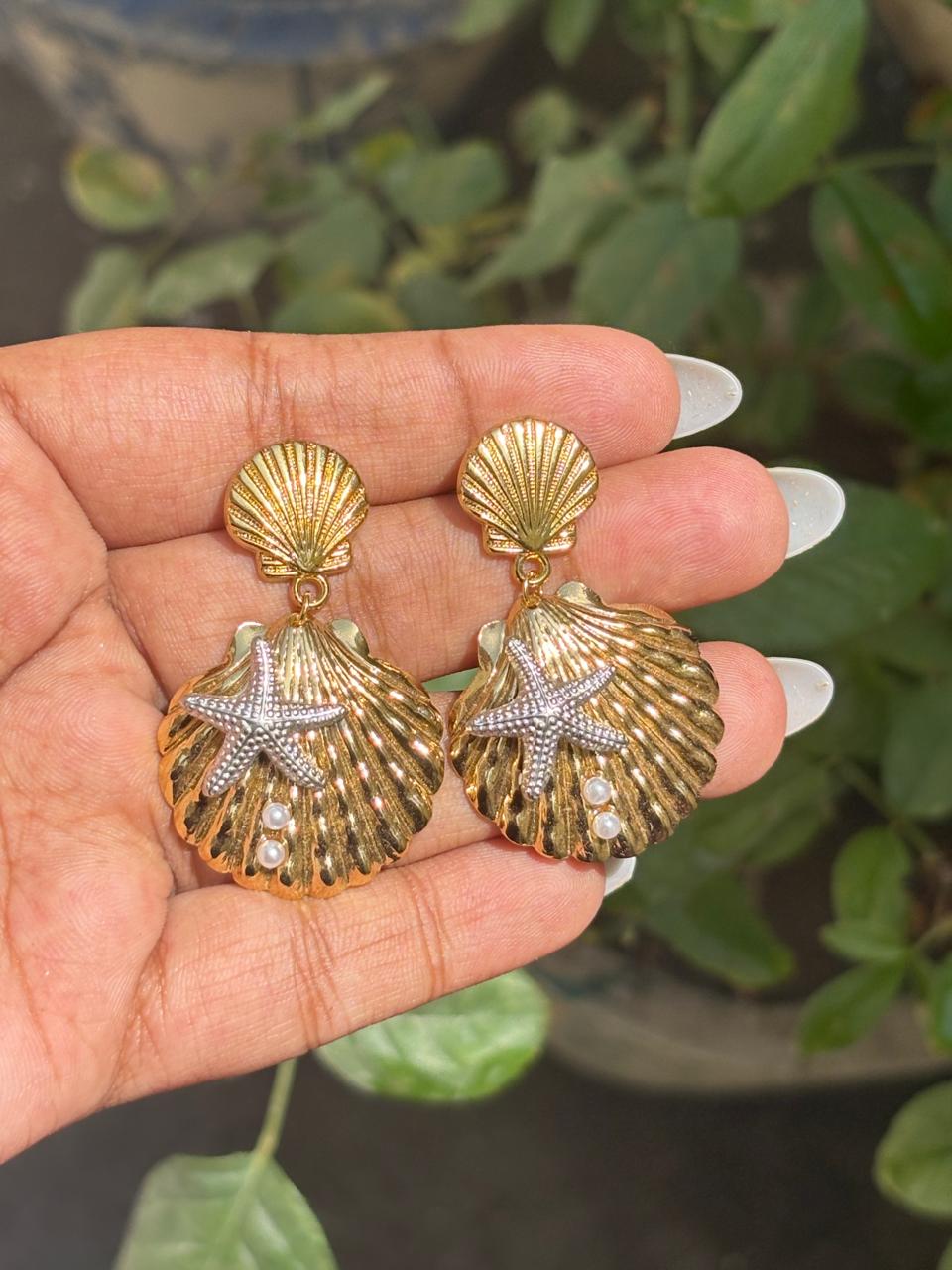Vintage Star Earrings