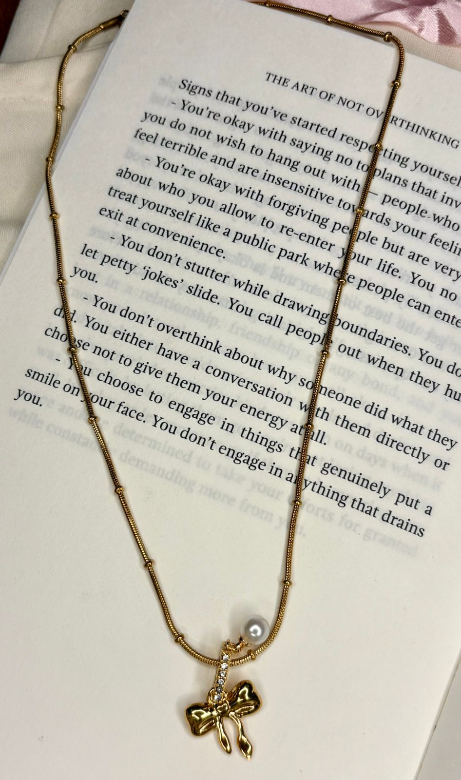 Bow Pendant