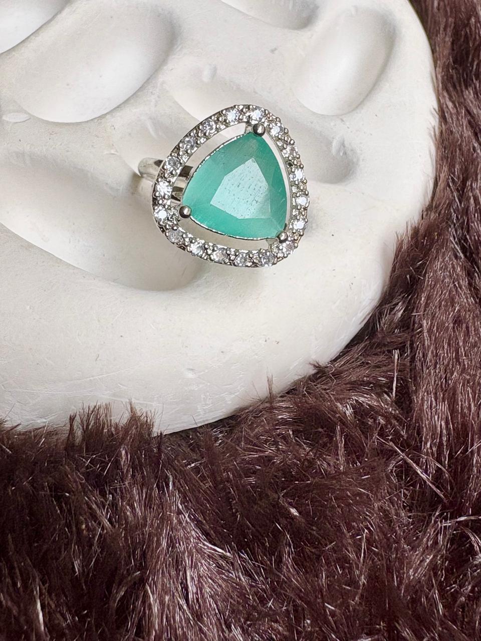 Royal Ethnic Ring