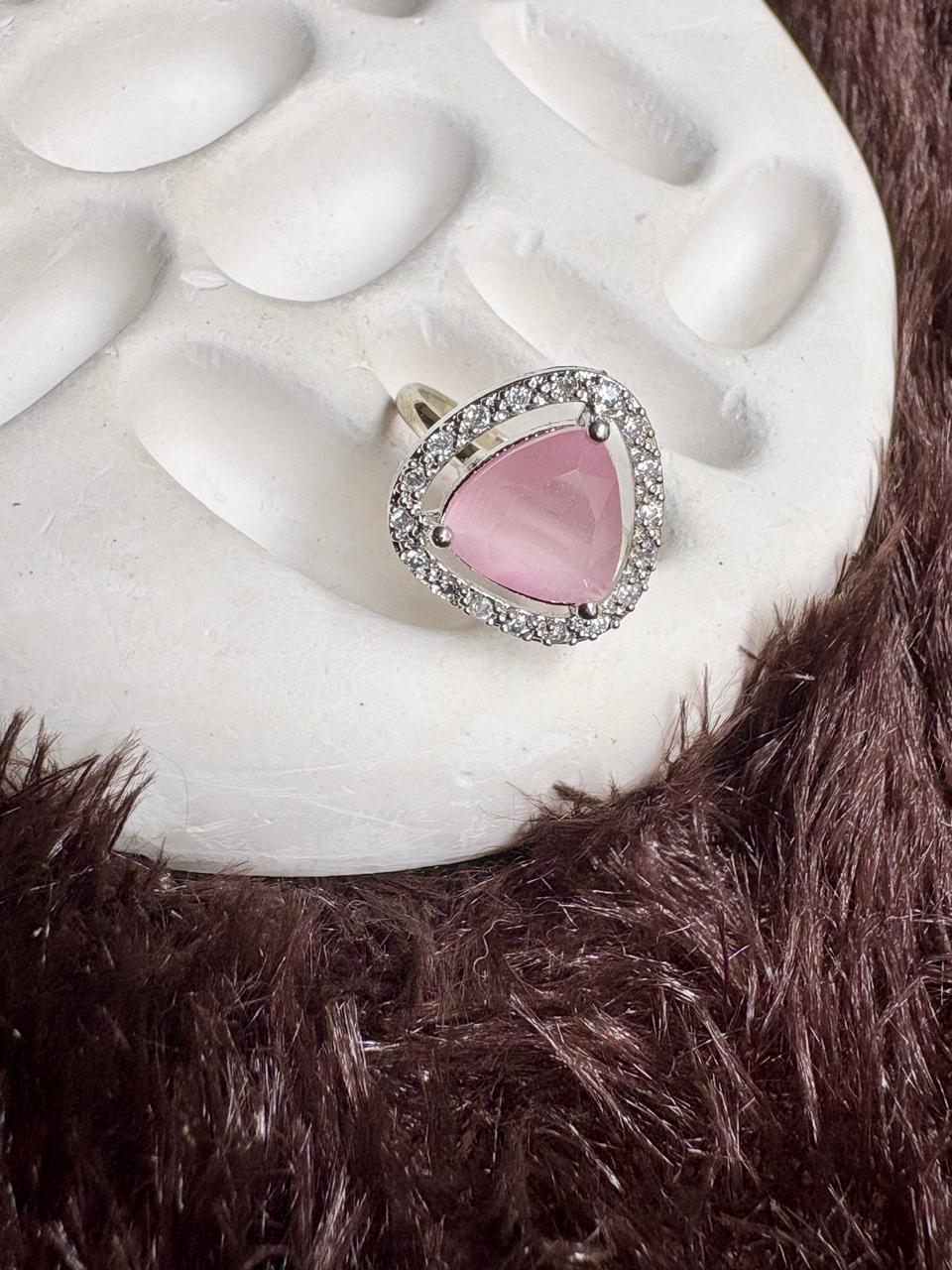 Royal Ethnic Ring