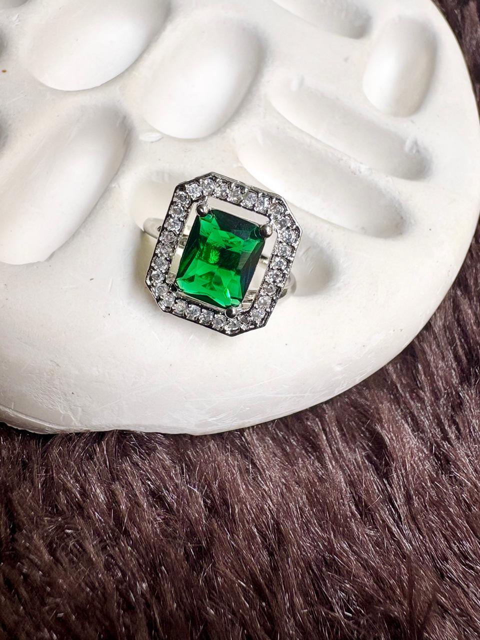 Regal Dome Ring