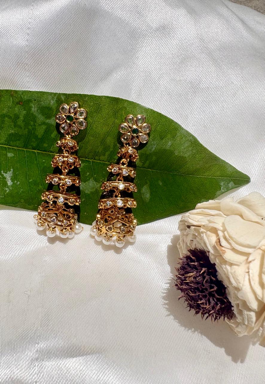 Meher earrings