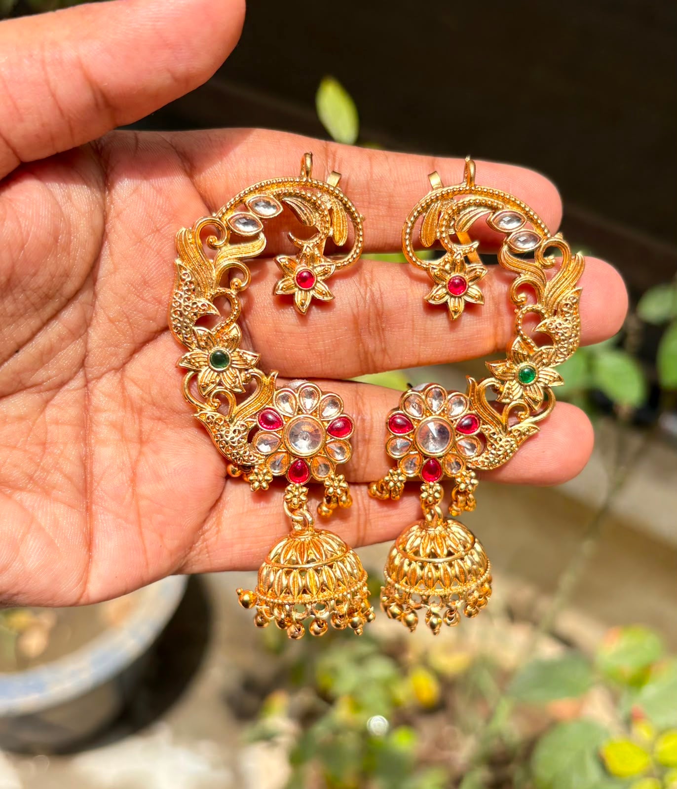 Stone Earcuff
