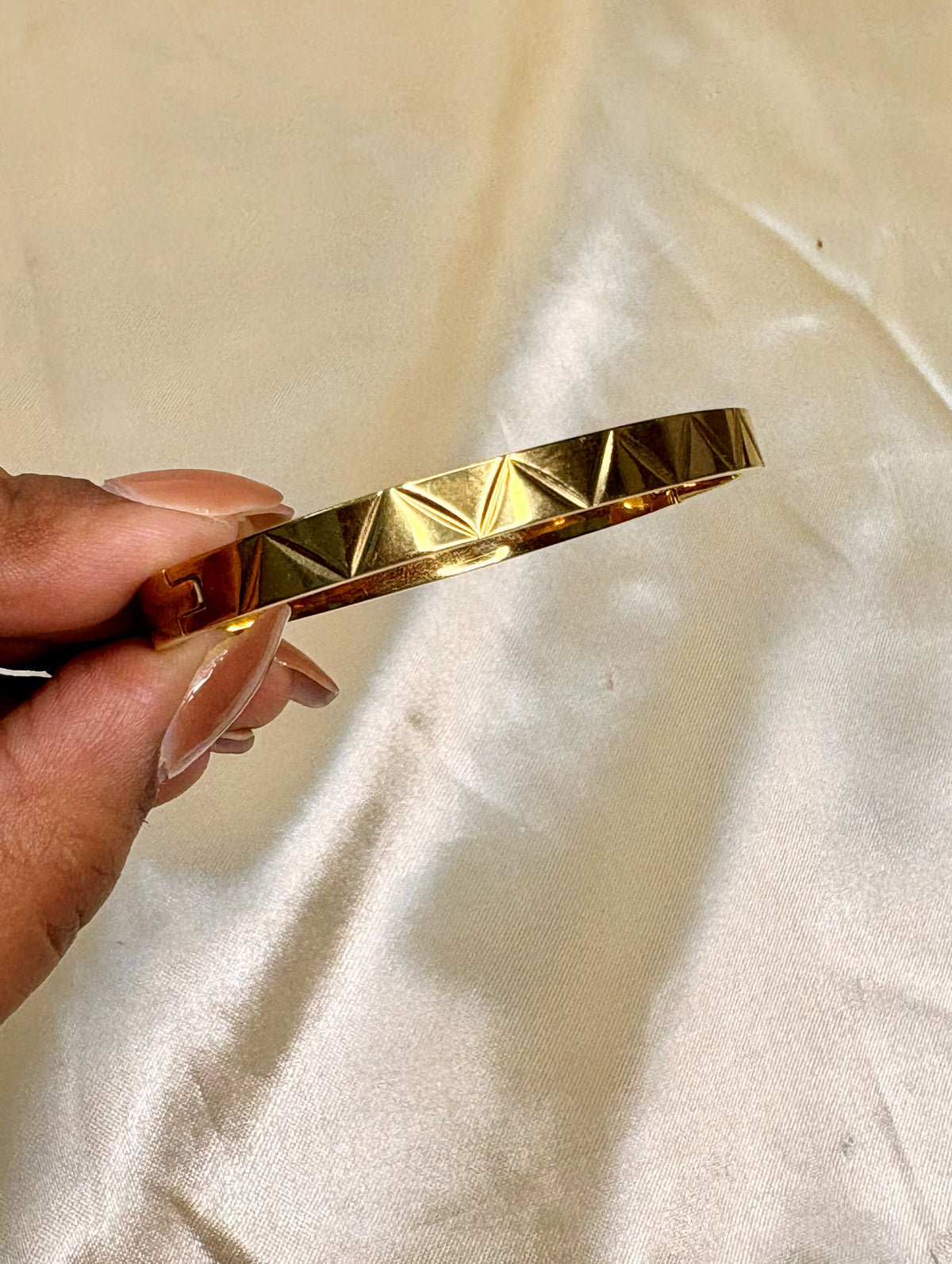 Bangle 4-01