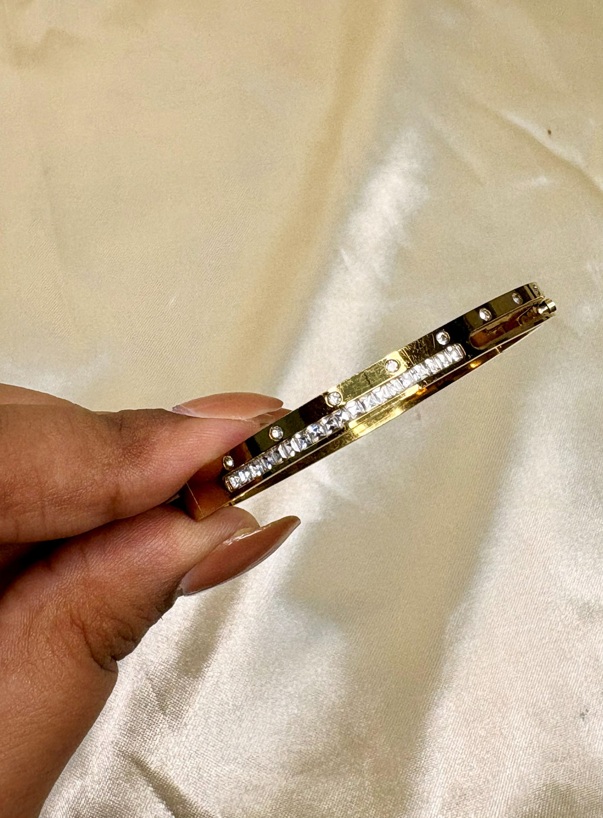 Bangle 4-02