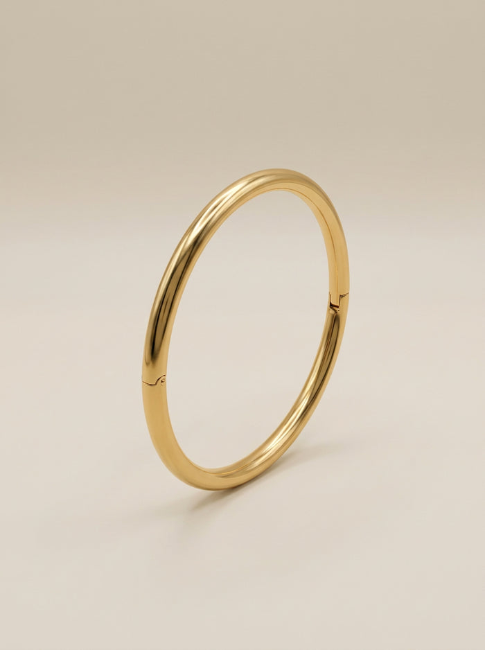 Classic Gold Round Hinged Bangle