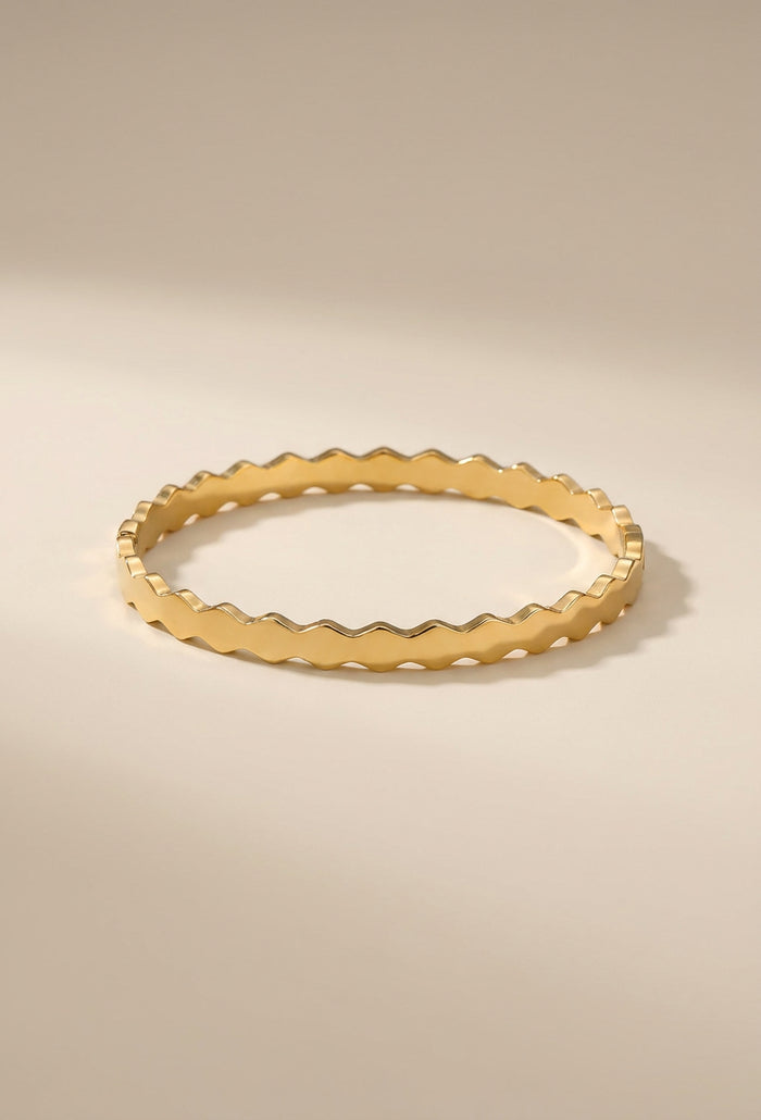 Gold Zigzag Edge Bangle