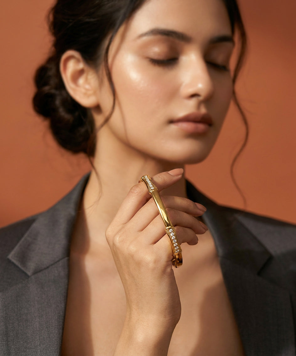 Bangle 4-13 - on model