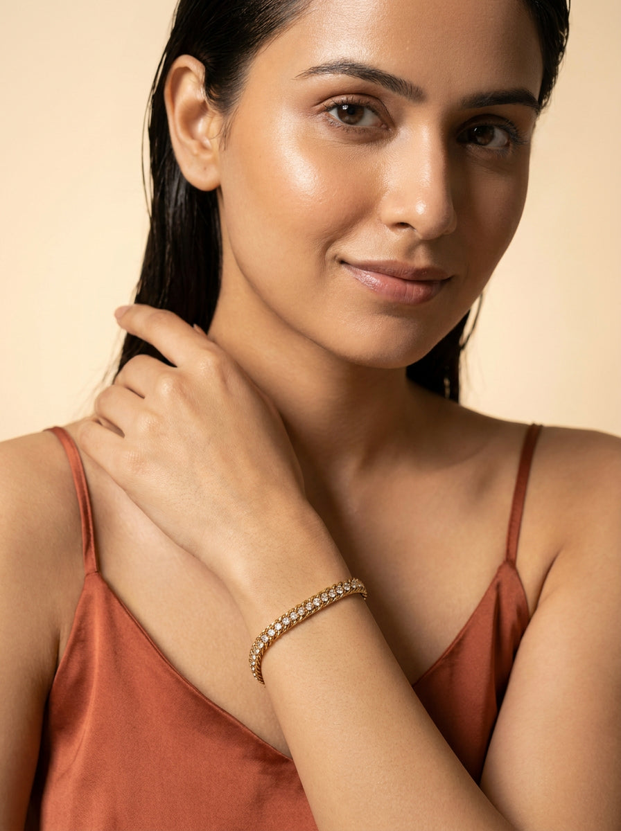 Bracelet 3-05 - on model