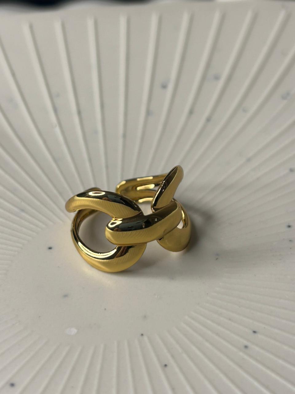 petal abstract gold ring