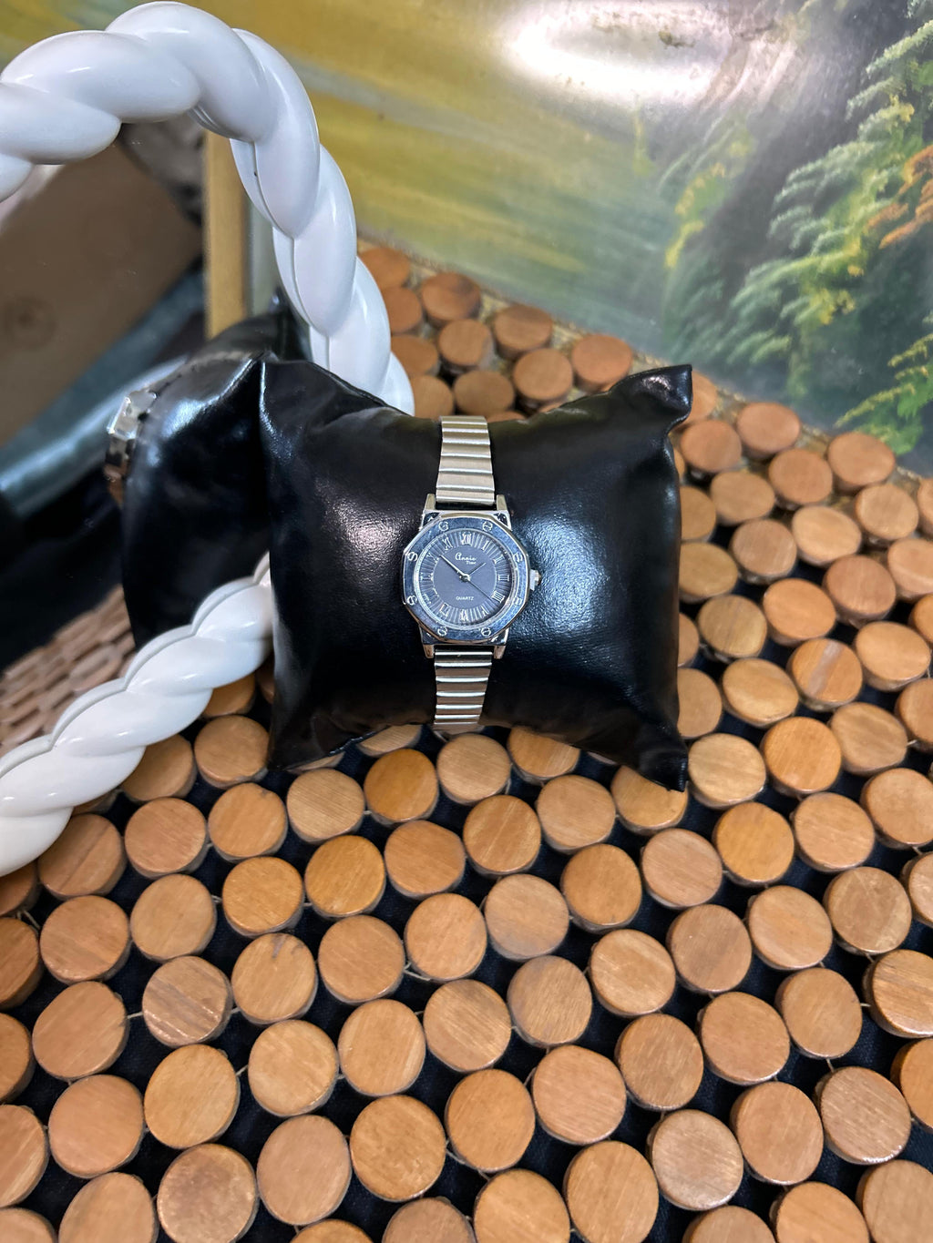 Silver Vintage Watch for Women – Elegant Vintage Watch