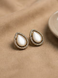 Earring 02 - studio