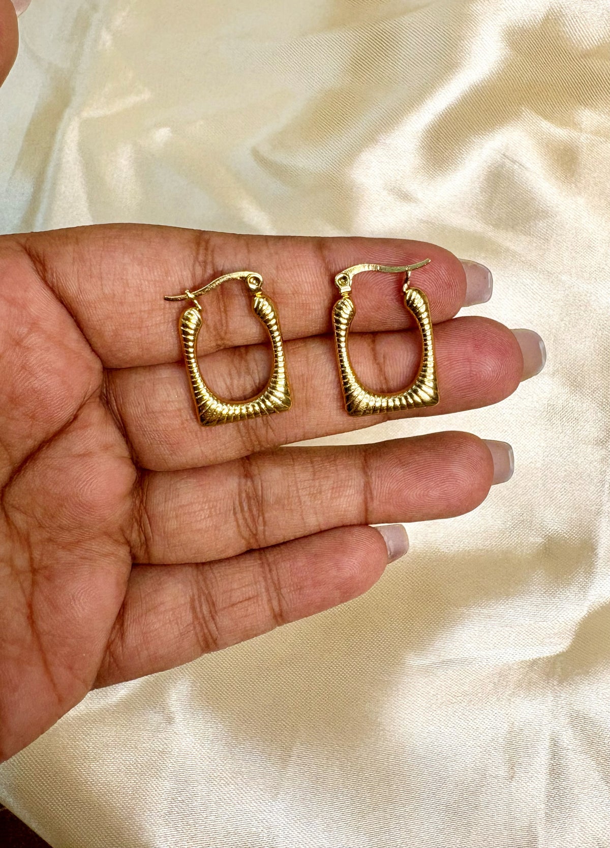 Earring 4-06
