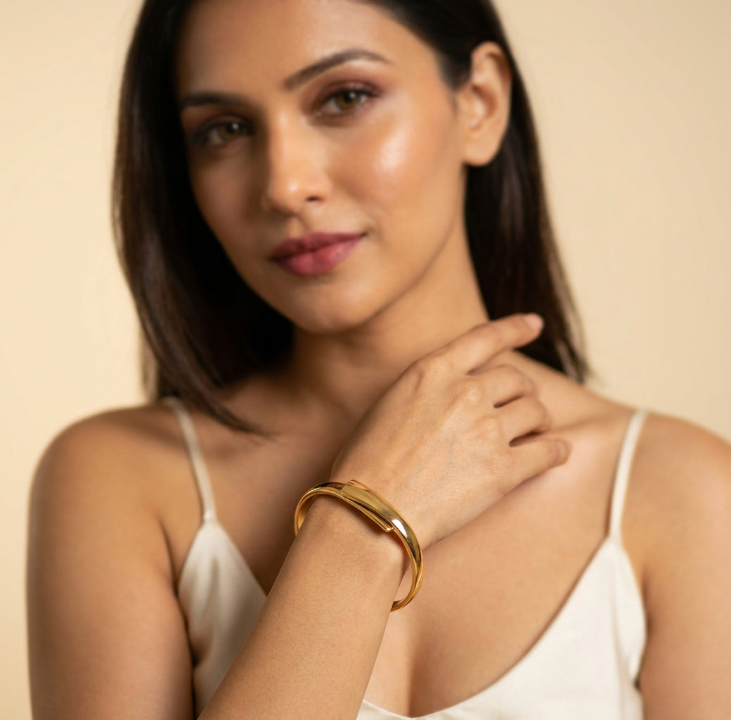 New Bangle 3-01 - on model