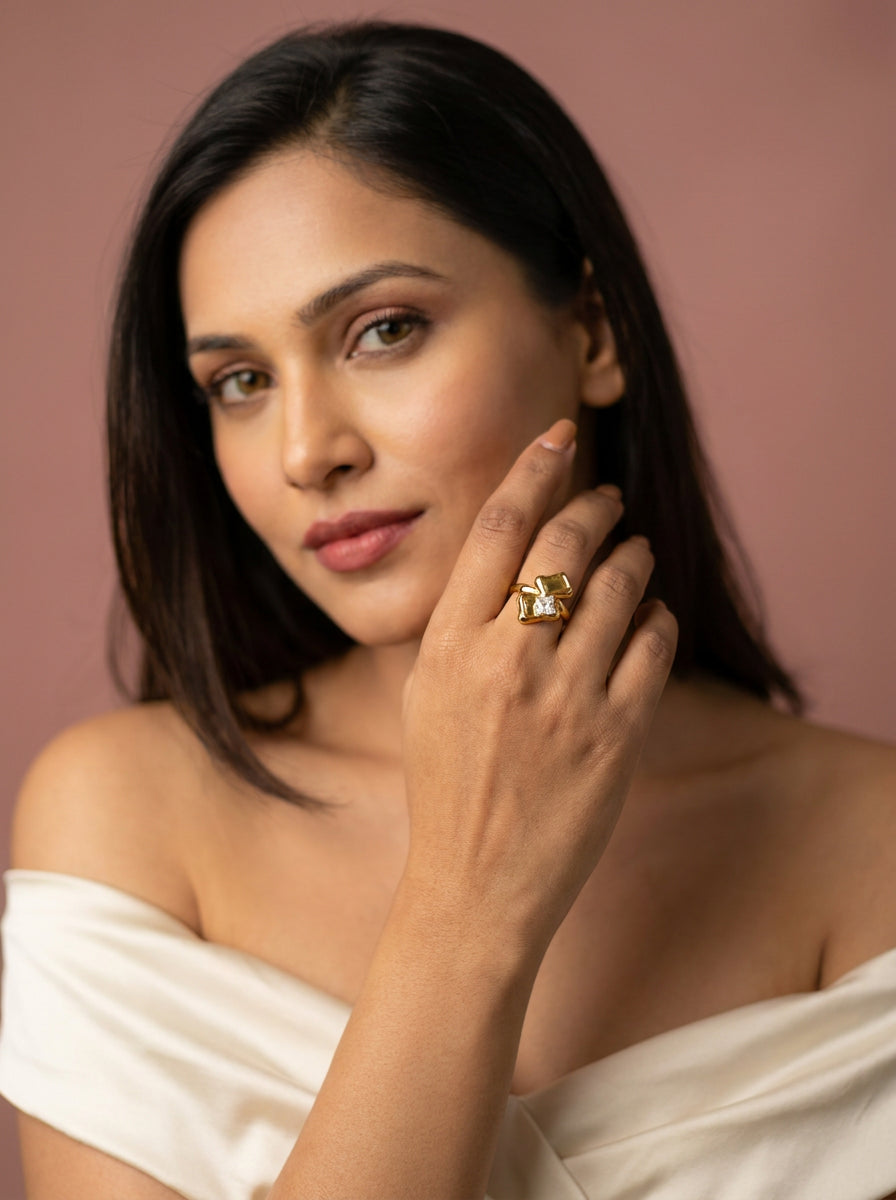 Ring 3-09 - on model