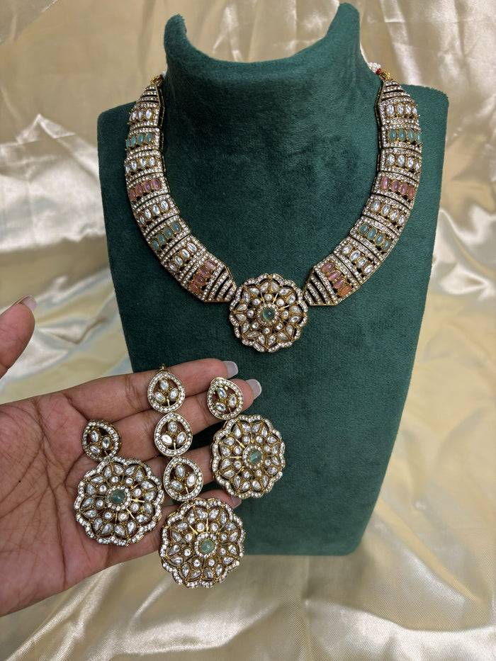 Mint and Peach Kundan Haar Set