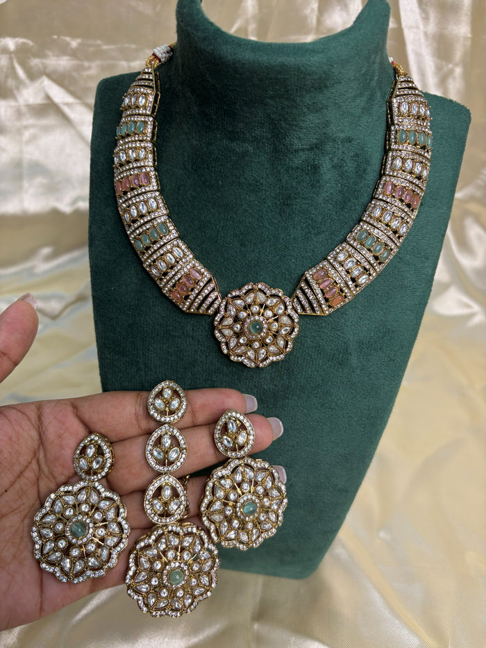 Pastel Kundan Medallion Collar Set