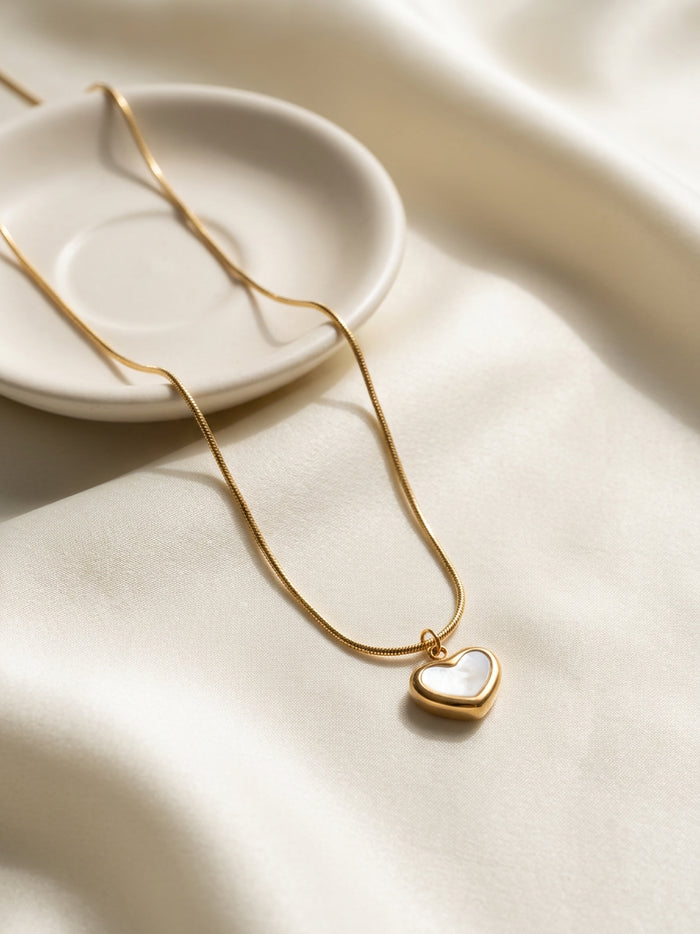 Pearl White Heart Pendant Gold Chain Necklace